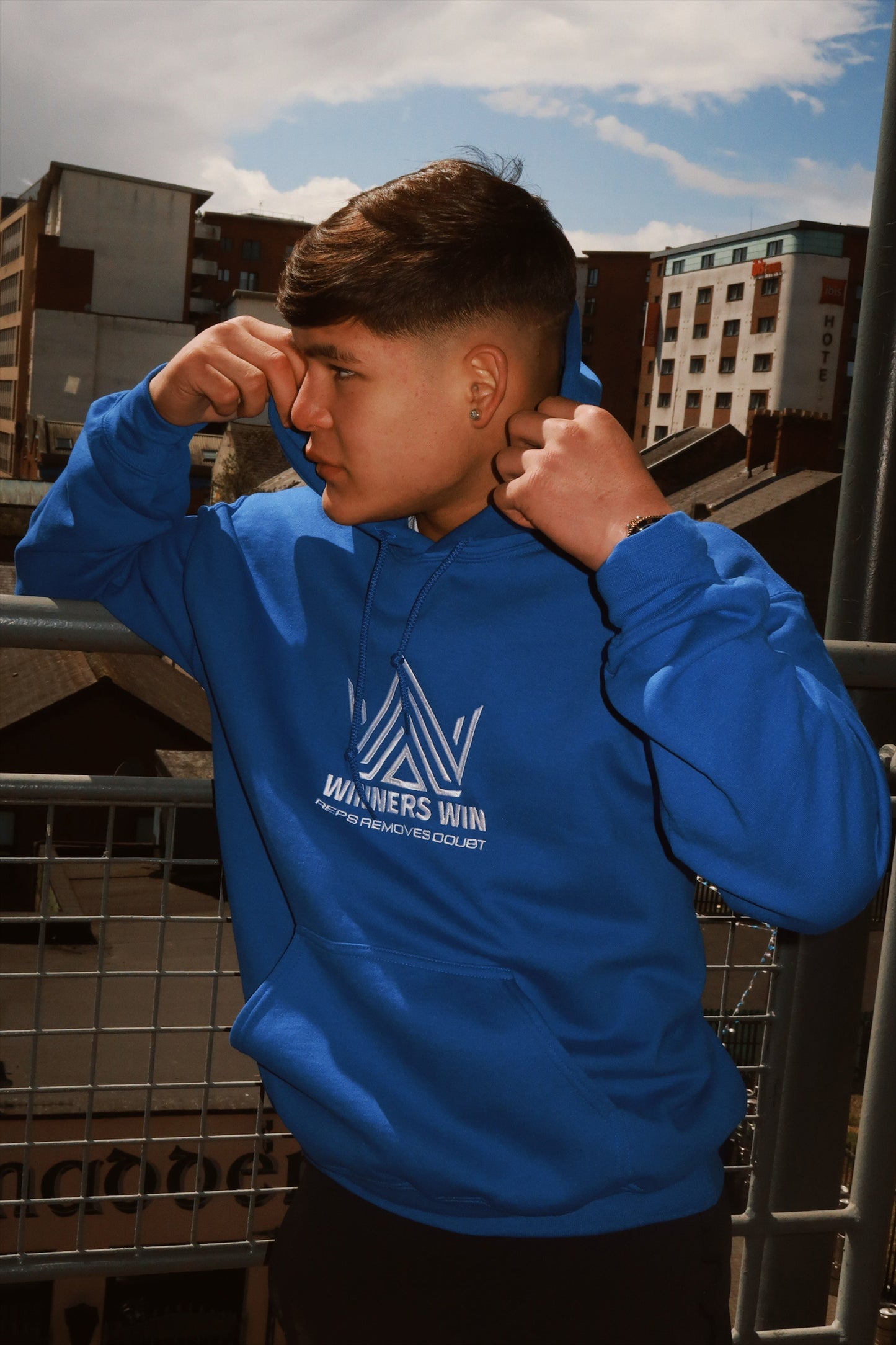 Winners Win Royal blue reps removes doubt hoodie being worn in Belfast